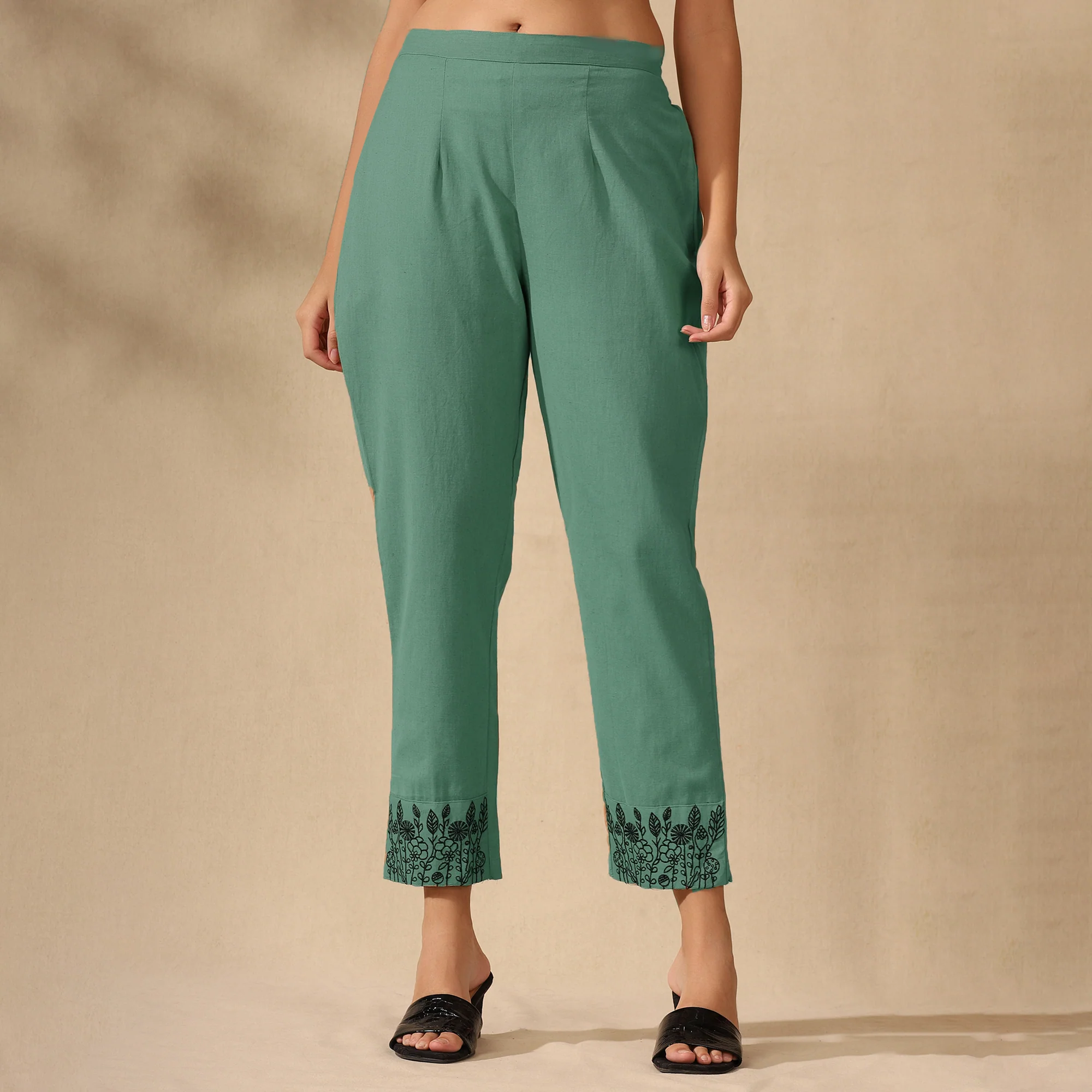 BOTANICAL EMBROIDERED COTTON CORD SET FOR WOMEN | KURTI AND PANTS COORDINATED SET | GREEN - Image 5