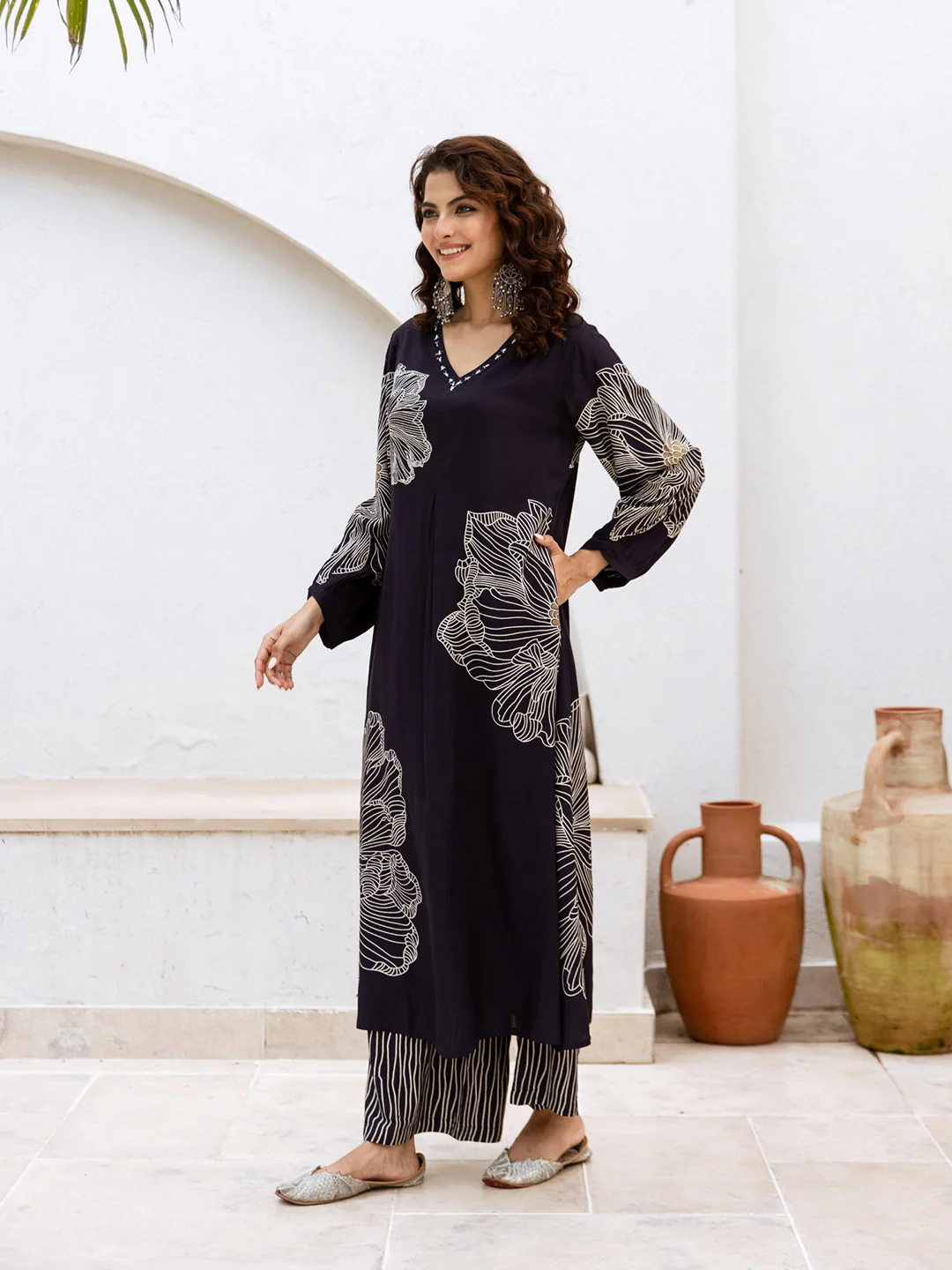 FLORAL PRINT V-NECK COTTON KURTA PALAZZO SET | INDO-WESTERN LONG TUNIC CORD SET | PLUS SIZE AVAILABLE-Navy Blue - Image 5