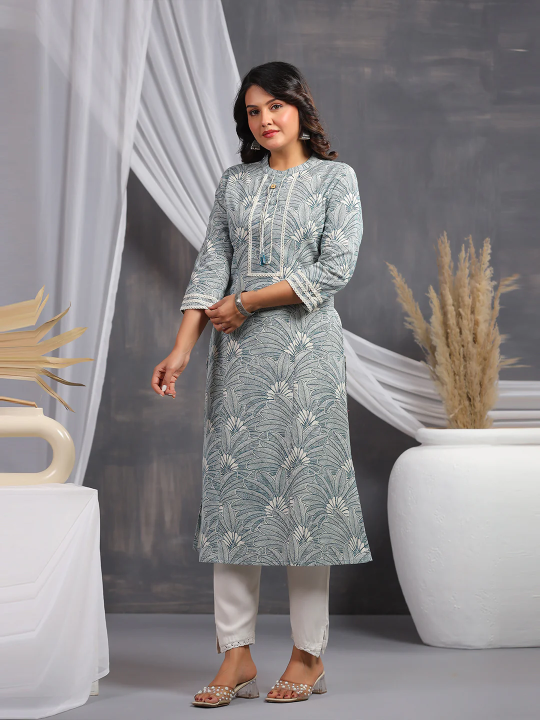 LEAF PRINT COTTON ROUND NECK STRAIGHT KURTA - LIGHT BLUE| WOMEN'S CASUAL WEAR - Image 5