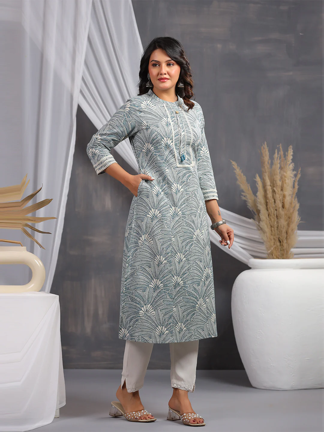 LEAF PRINT COTTON ROUND NECK STRAIGHT KURTA - LIGHT BLUE| WOMEN'S CASUAL WEAR - Image 7
