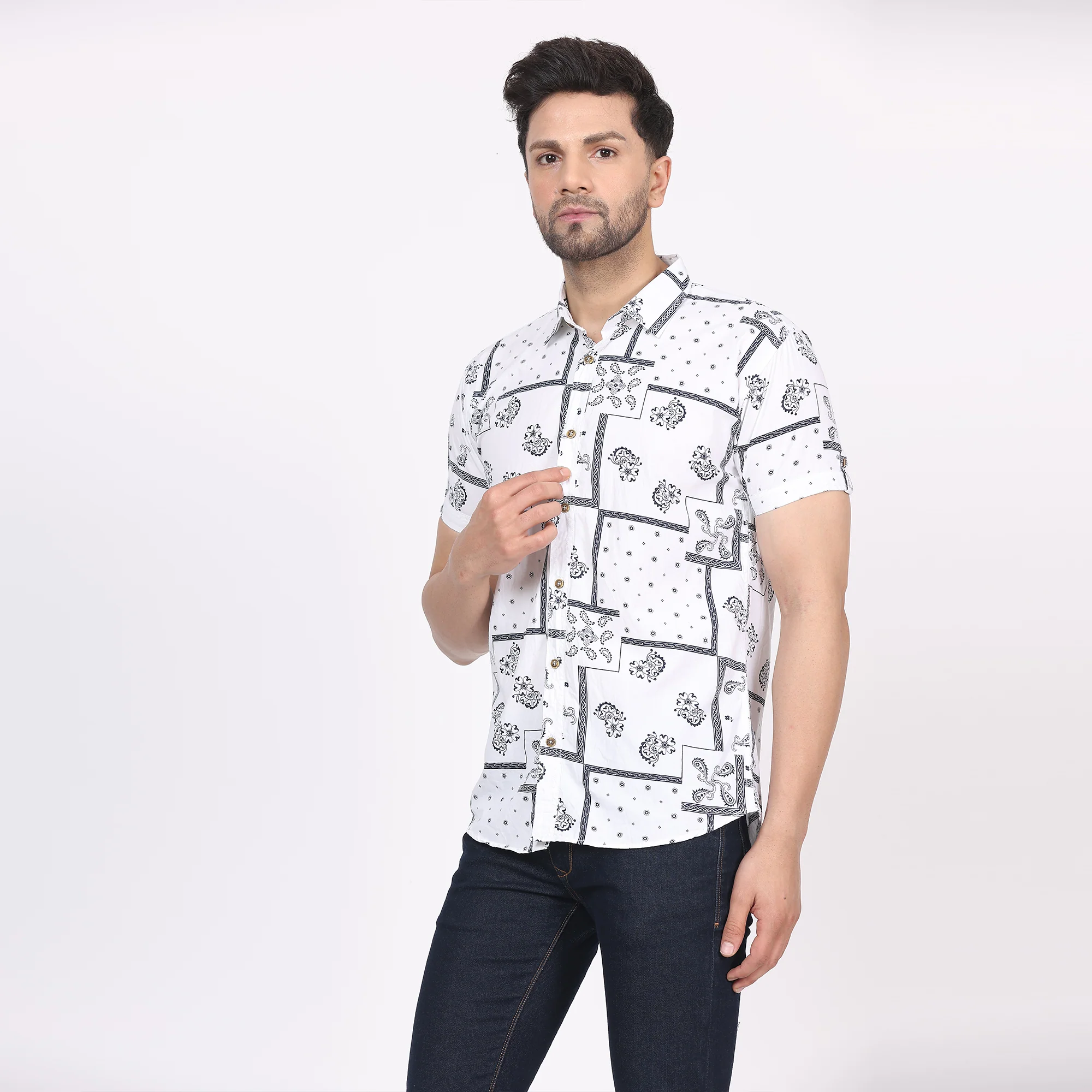 Men's Regular Fit Half Sleeve Printed Shirt-White - Image 3