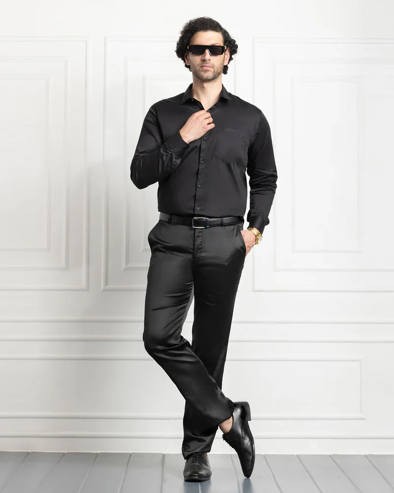 PLUS SIZE FORMAL SHIRTS IN COTTON FOR MEN (Single Pocket)- Black - Image 4